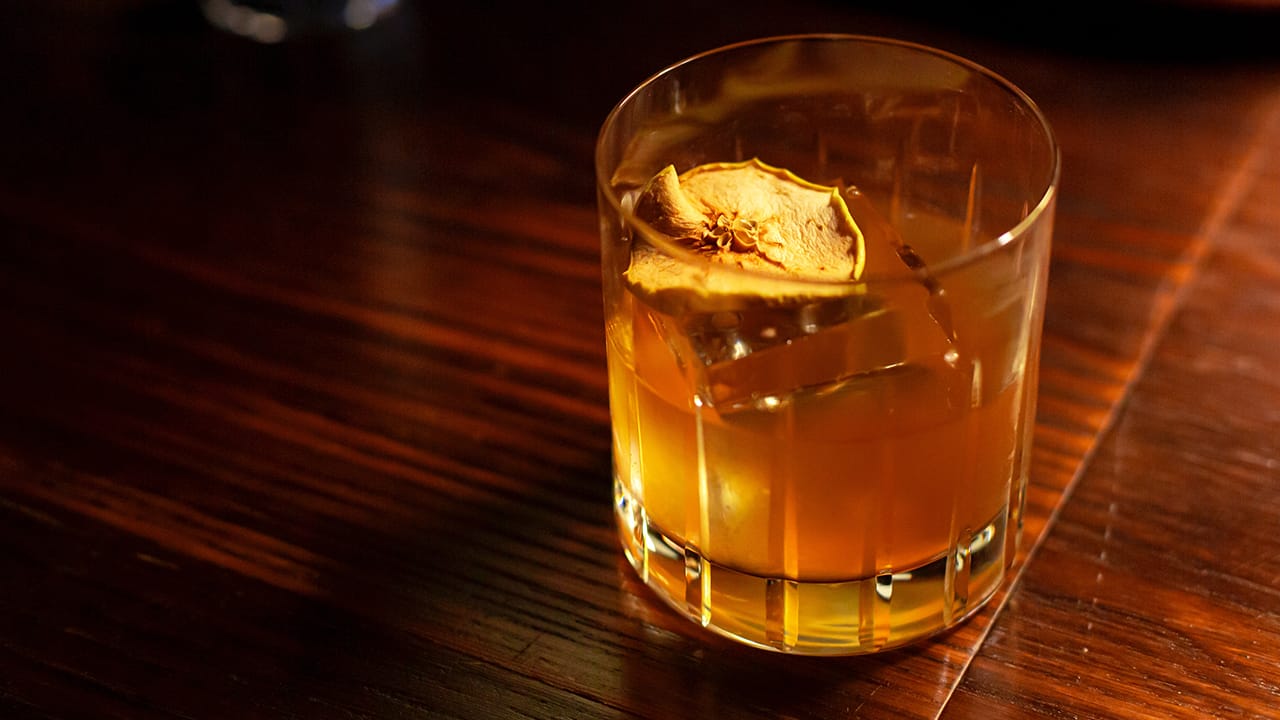 The History Of The Whiskey Glass